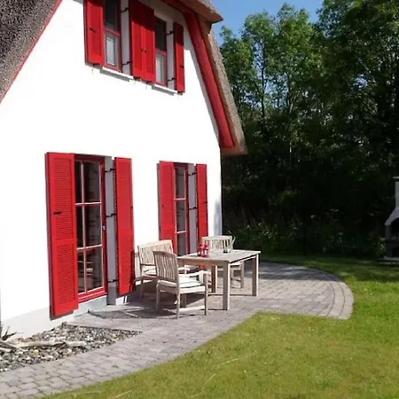 Poppies On Ruegen Comfortable Vacation Nyaraló